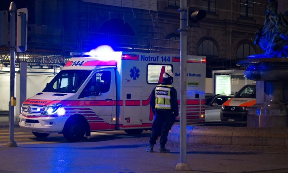 Ελβετία: Αναζητούν τον «σφαγέα» 3 ανθρώπων - Νεκρός ο ένας, σοβαρά τραυματισμένοι οι άλλοι δύο